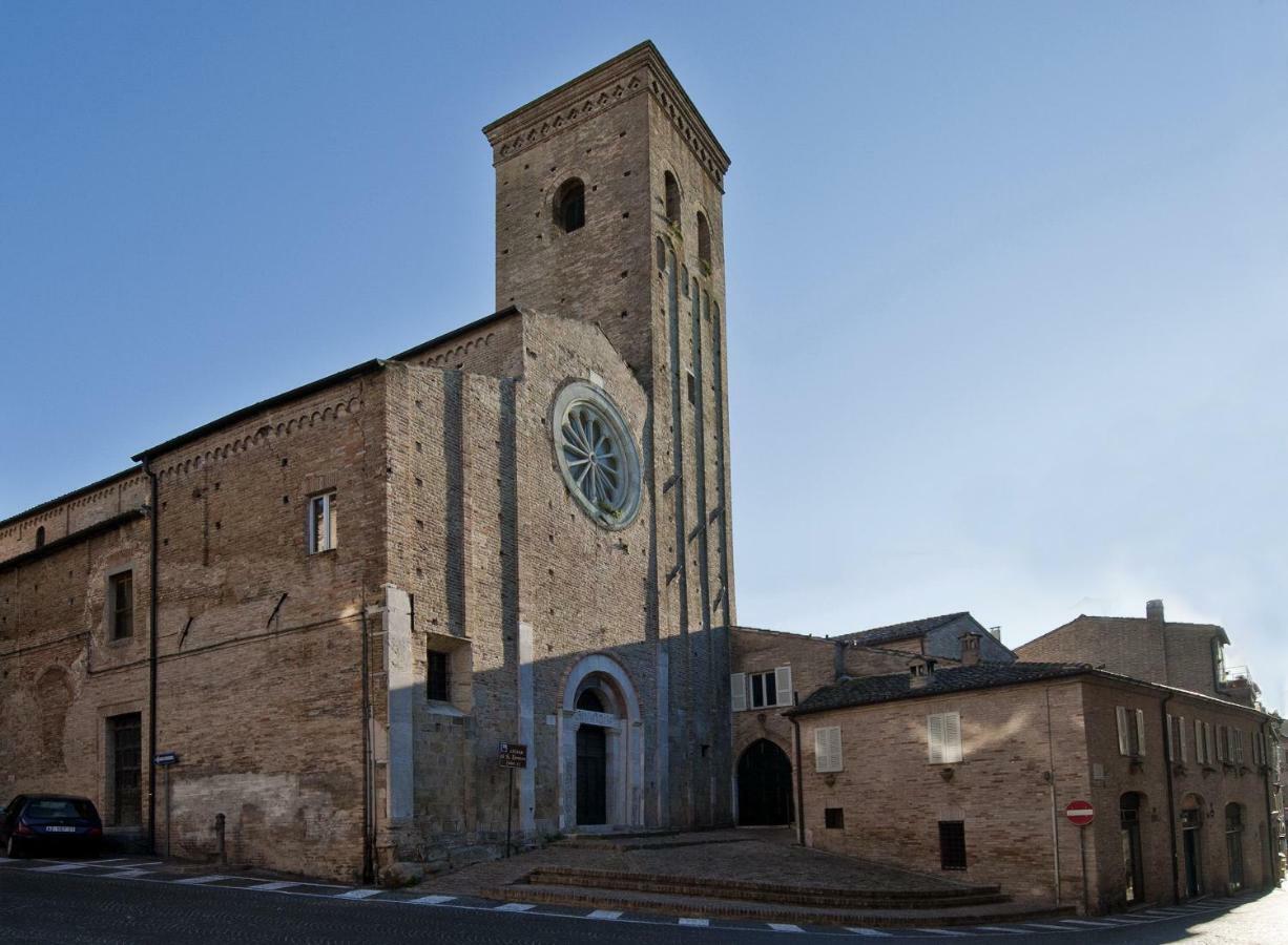 Alloggio "La Fonte" Fermo Buitenkant foto
