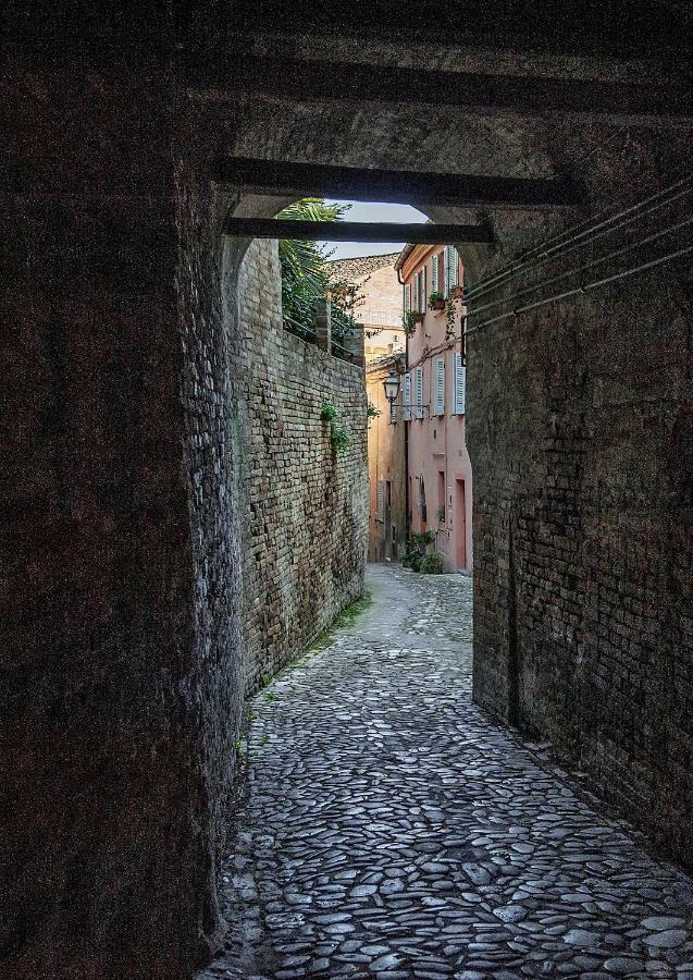 Alloggio "La Fonte" Fermo Buitenkant foto